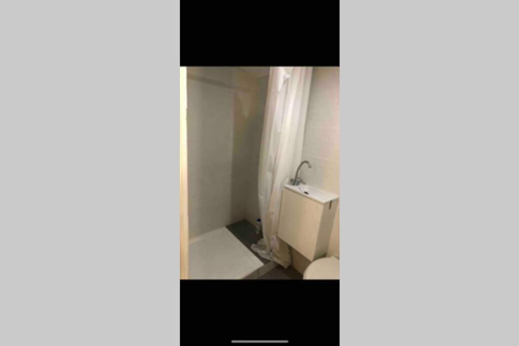 Studio Cosy Avec Possibilite Piscine En Supplement Toulon Exteriör bild