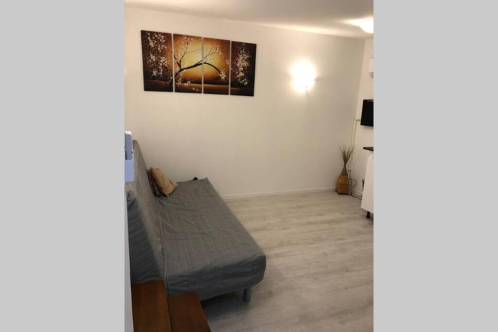 Studio Cosy Avec Possibilite Piscine En Supplement Toulon Exteriör bild